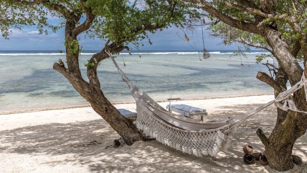 Hammock in Gili meno Island - things to do in lombok