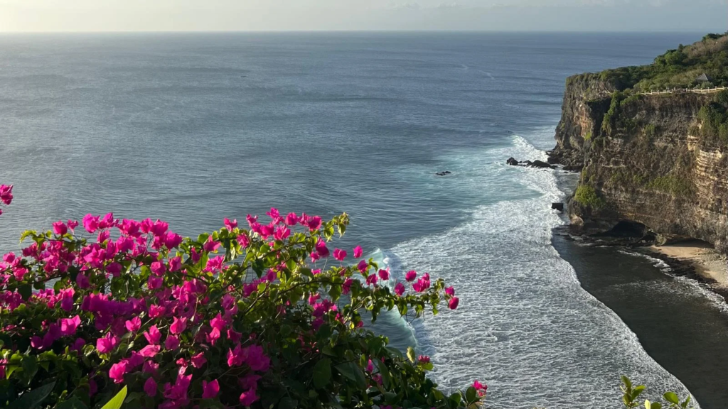 Uluwatu temple view from the hill - Bali vs. Lombok